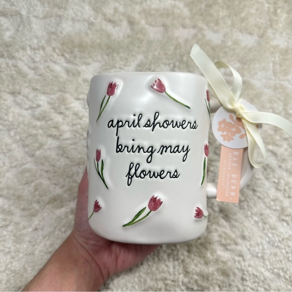 Rae Dunn Flower Mug - Picture 1 of 7